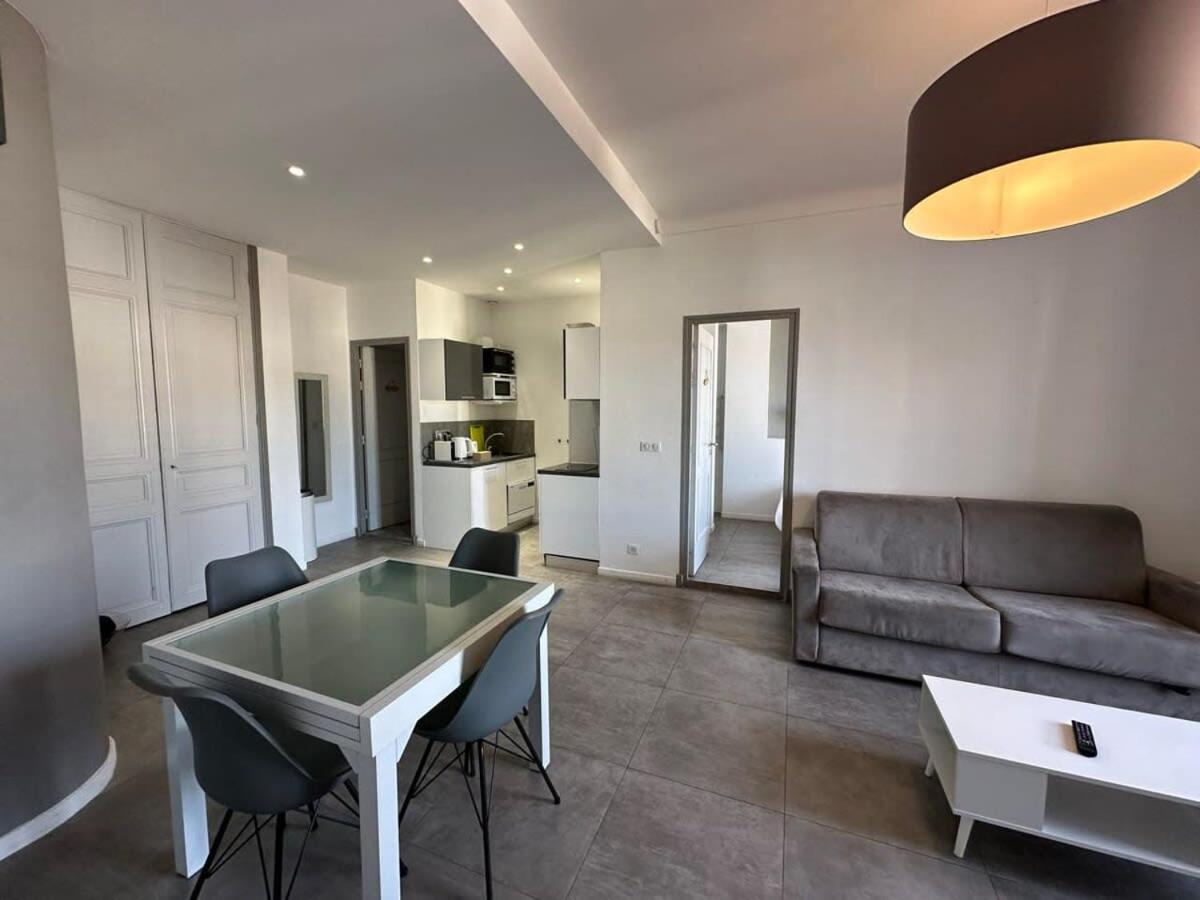 B081 - Bel - Tassigny Apartment
